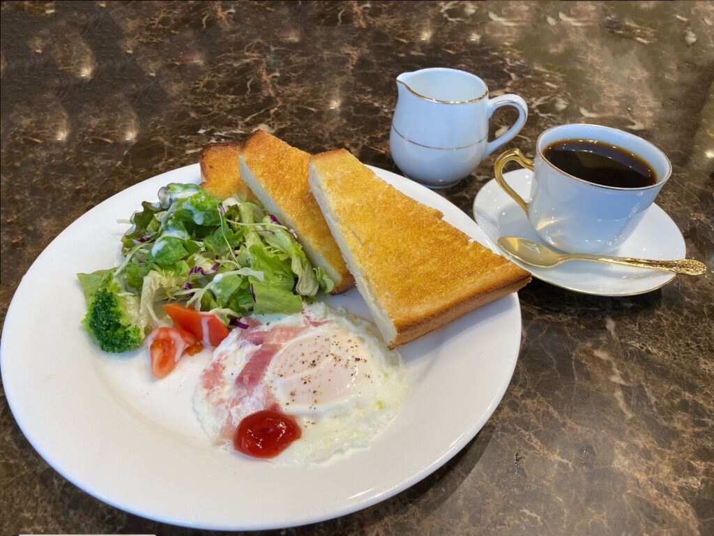 Morning Menu(トーストパンセット)¥980